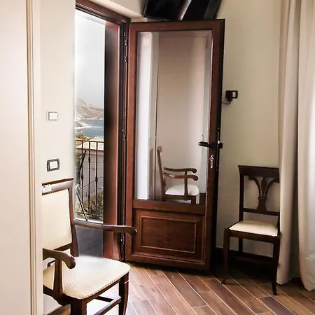 Lu 4* Marina di Palma