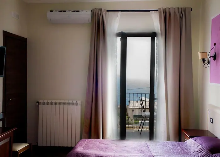 Lu Marina di Palma